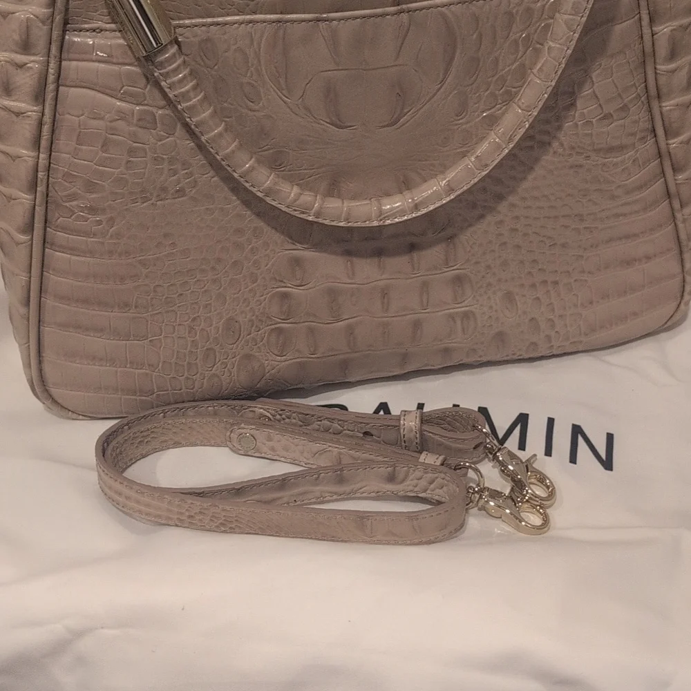 Brahmin Melbourne Ruby Satchel Euc - Picture 4 of 10